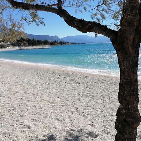 Kaštel NoviMilaアパートメント エクステリア 写真